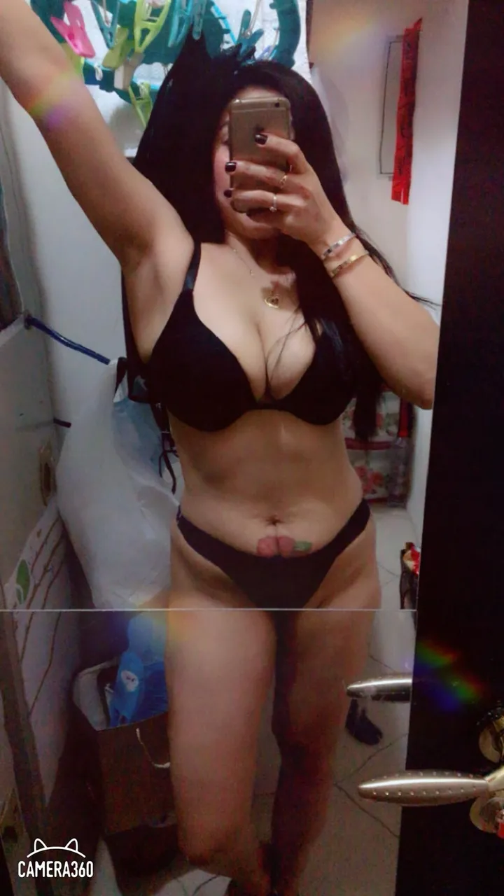 Escorts Dubai, United Arab Emirates Pinay Big Boobs