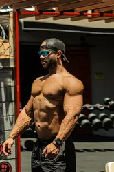 Escorts London, England Bodybuilder_BR