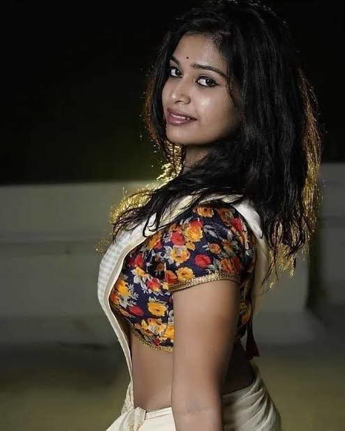 Escorts VIP malayali girls available in kochi