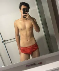 Escorts Sydney, Australia Henry_BDSM