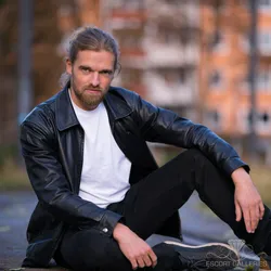 Escorts Berlin, Germany Dean