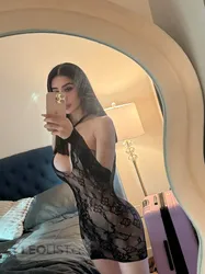Escorts Edmonton, Alberta Grezia