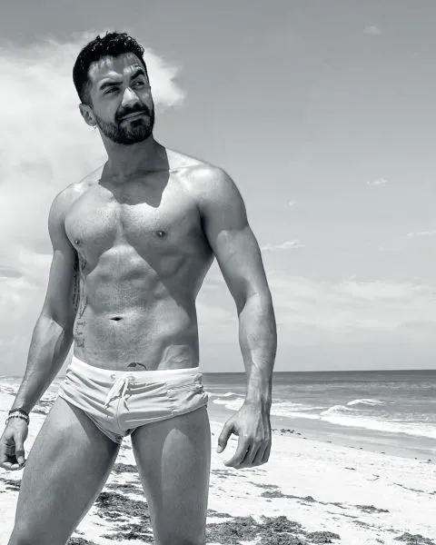Escorts Orlando, Florida Latin_Max