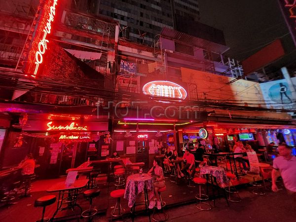 Beer Bar / Go-Go Bar Bangkok, Thailand Fanny's