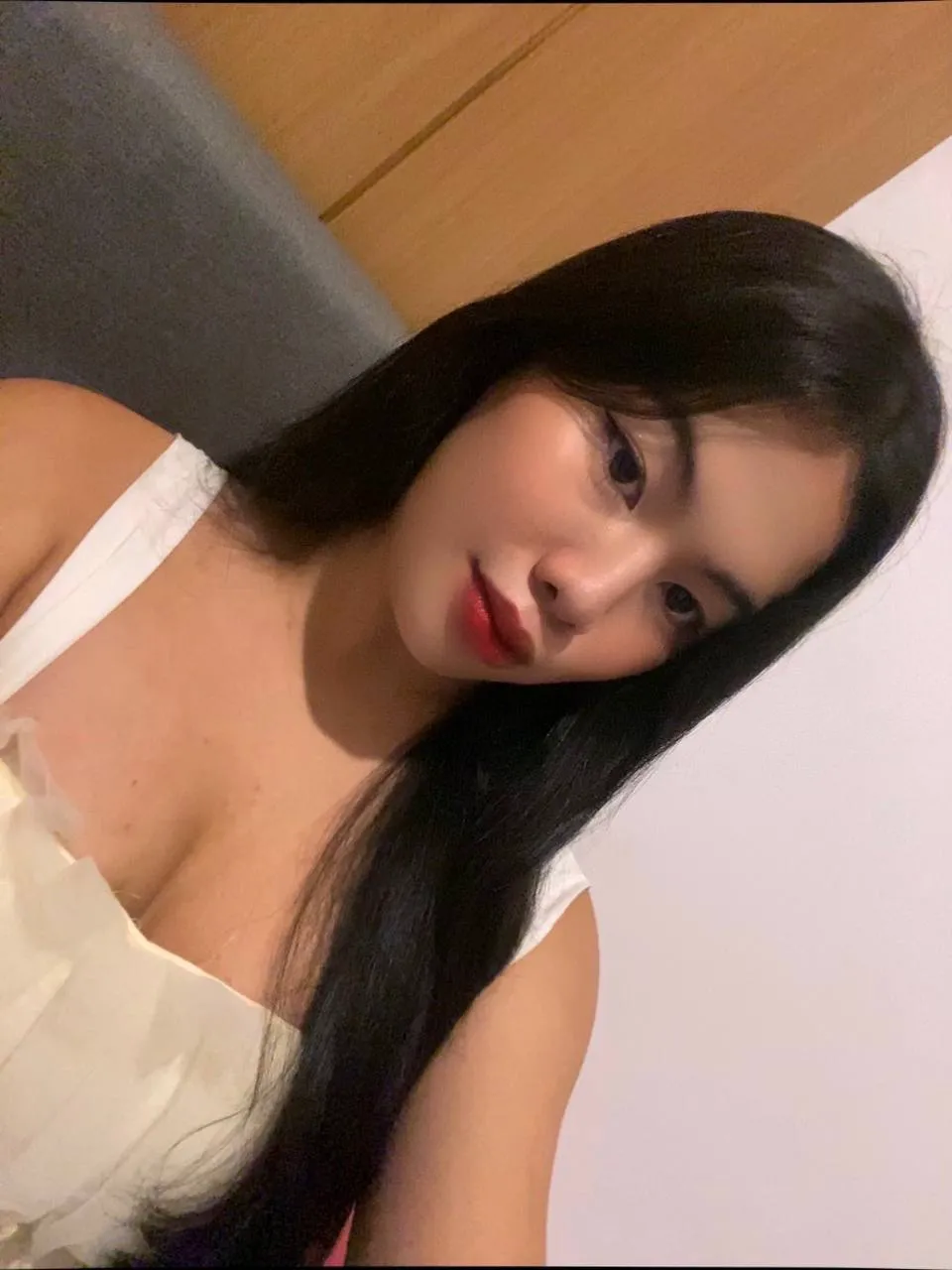 Escorts Philippines andrea cumshow