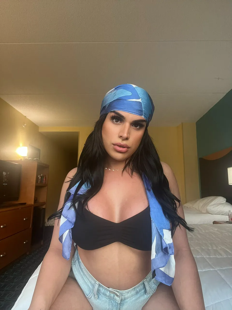 Escorts Detroit, Michigan KarolinaKaviar