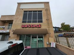 Los Angeles, California Su Massage