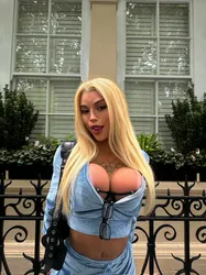 Escorts London, England Luna Luv