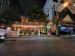 Freelance Bar Bangkok, Thailand Lush Rooftop