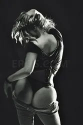 Escorts Minnesota null
