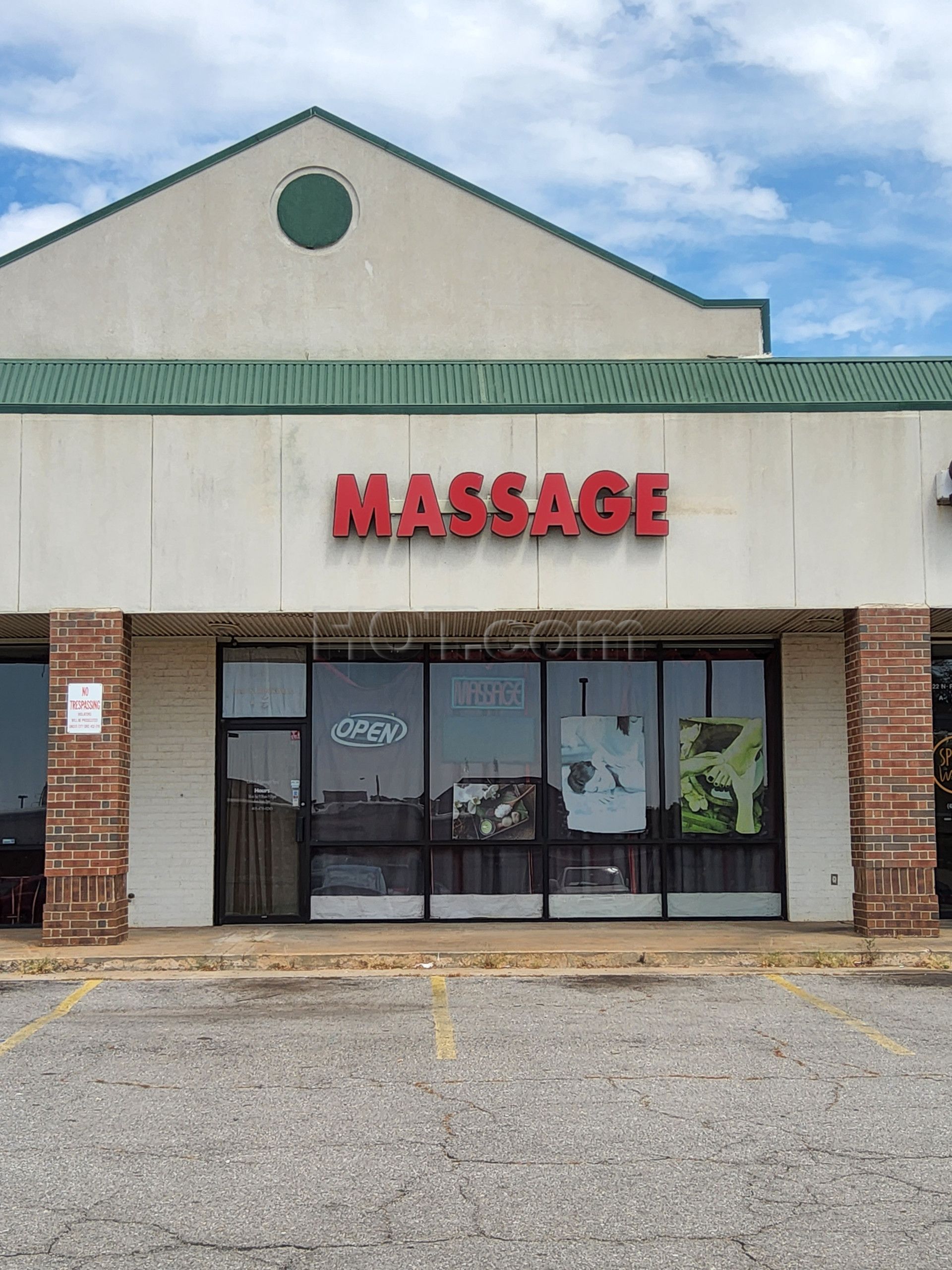 Oklahoma City, Oklahoma Lotus massage spa