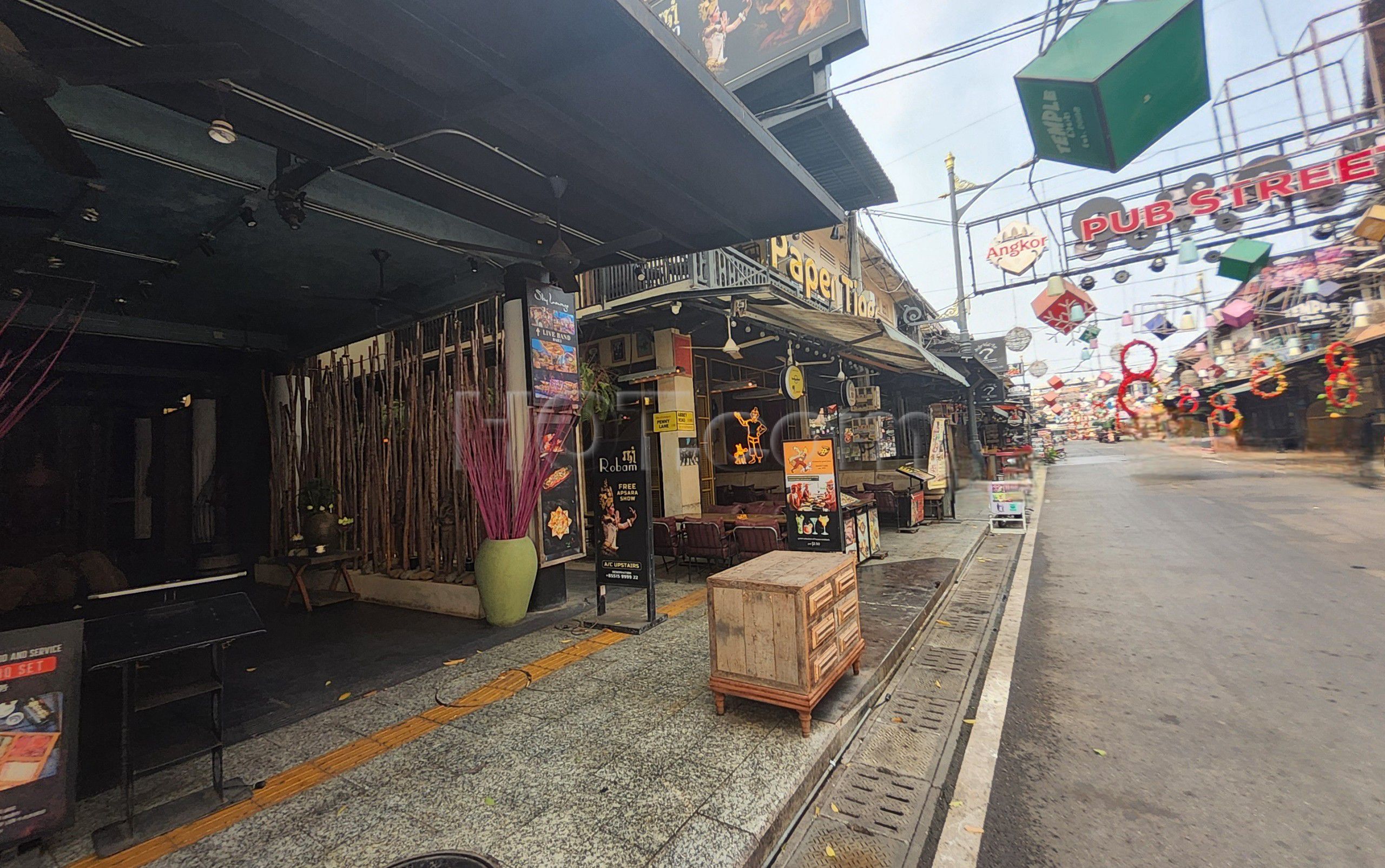 Siem Reap, Cambodia Robam Bar