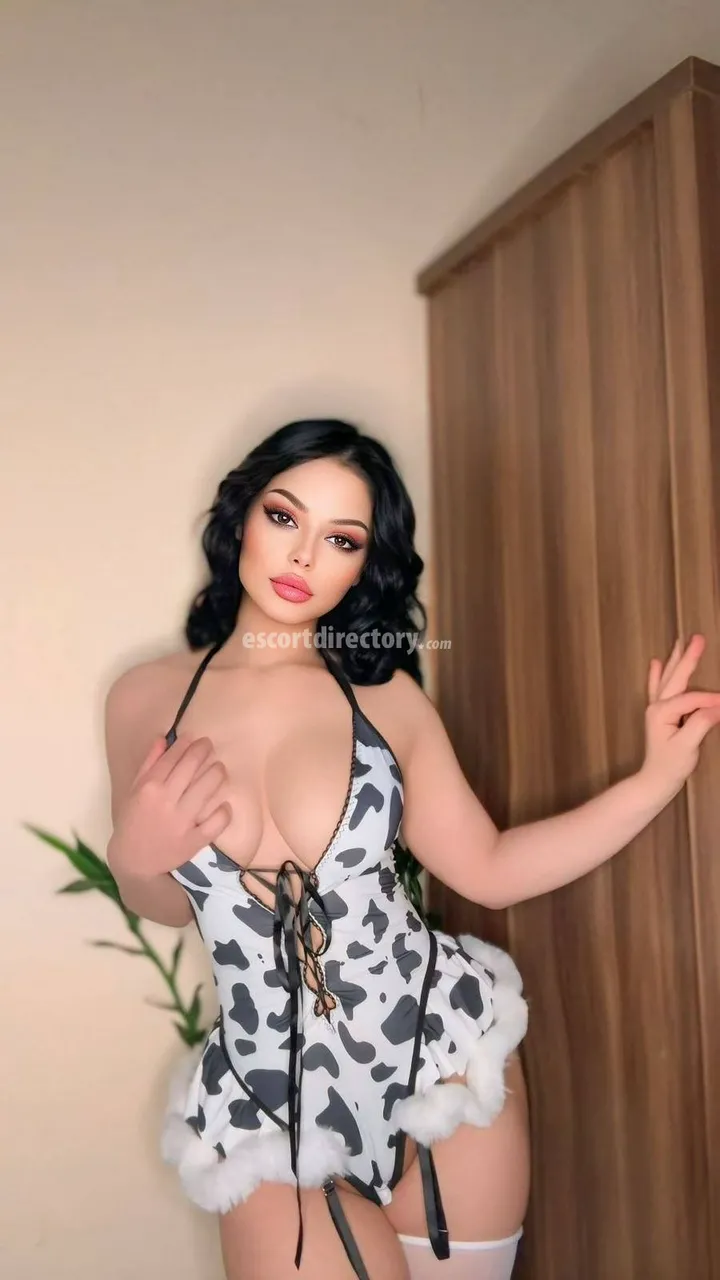 Escorts Dubai, United Arab Emirates Roro