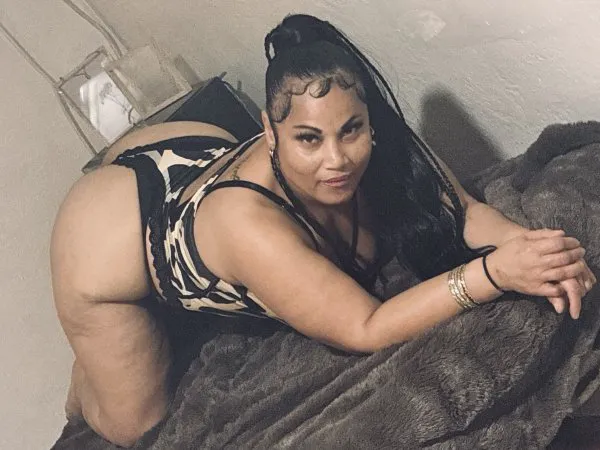 Escorts Sacramento, California Bussitbabie | Blow pop n goo