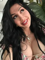 Escorts Tampa, Florida Lia Marian ts 🌸