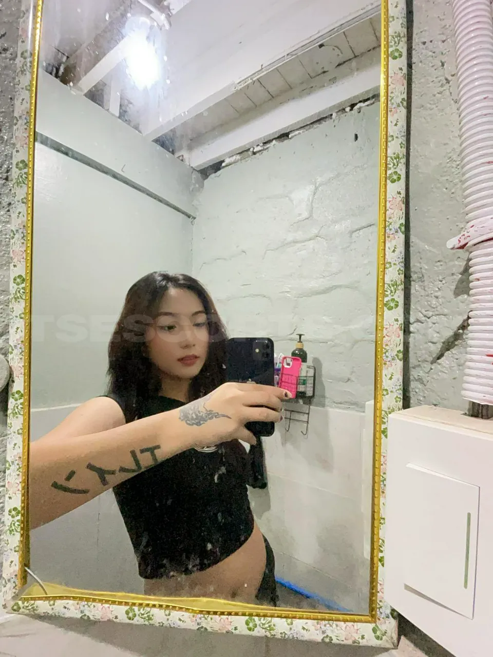 Escorts Manila, Philippines Ashtin_Camshow