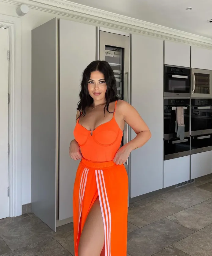 Escorts Amsterdam, Netherlands Marina