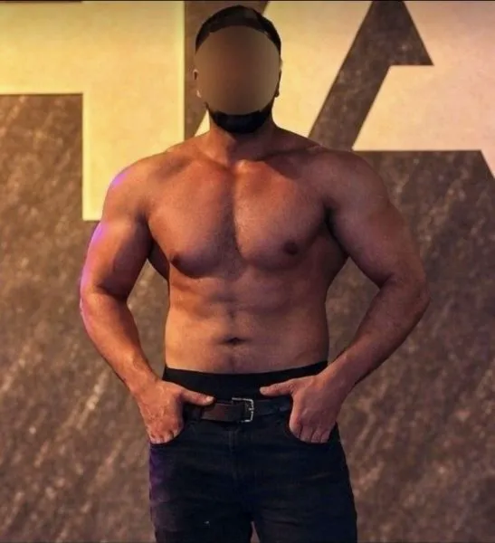 Escorts Sydney, Australia DOMTOPBEAST