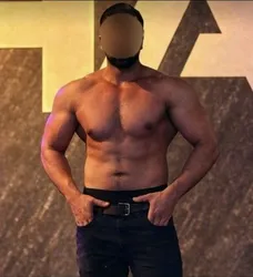 Escorts Sydney, Australia DOMTOPBEAST