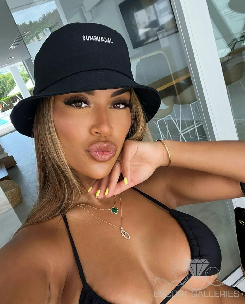 Escorts Alexandria, Egypt null