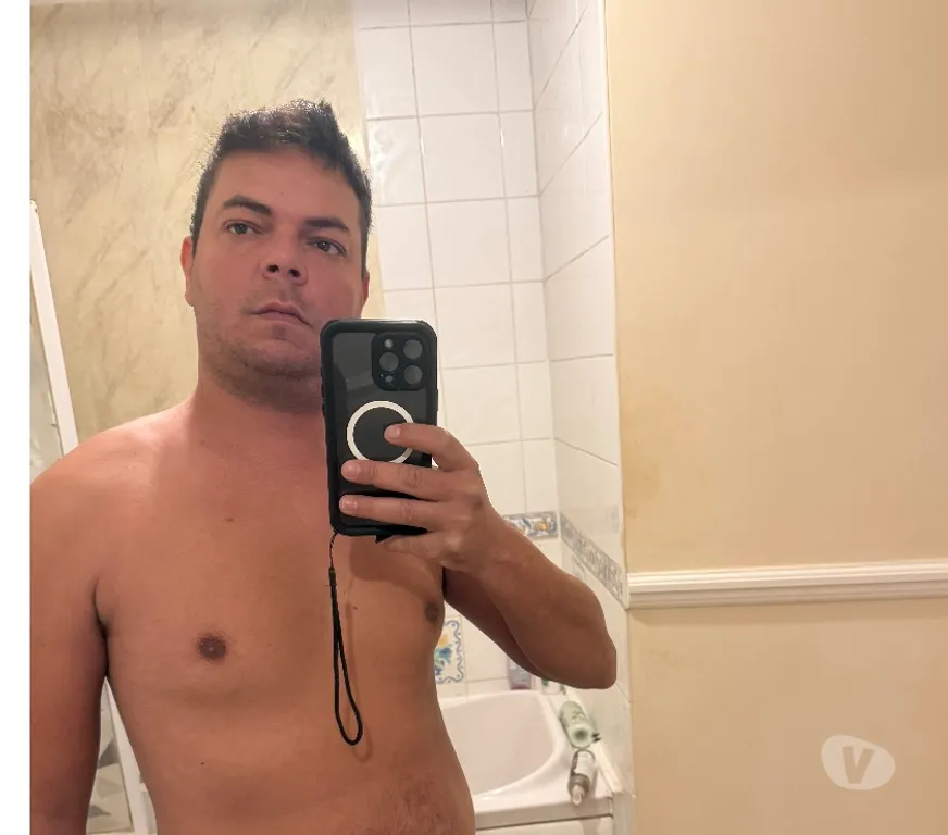 Escorts East Brent, England XL brazilian boy