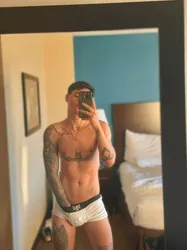 Escorts Boston, Massachusetts HotboyGrey