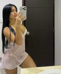 Escorts Long Beach, California A Classy Lady with Great Chemistry - 26