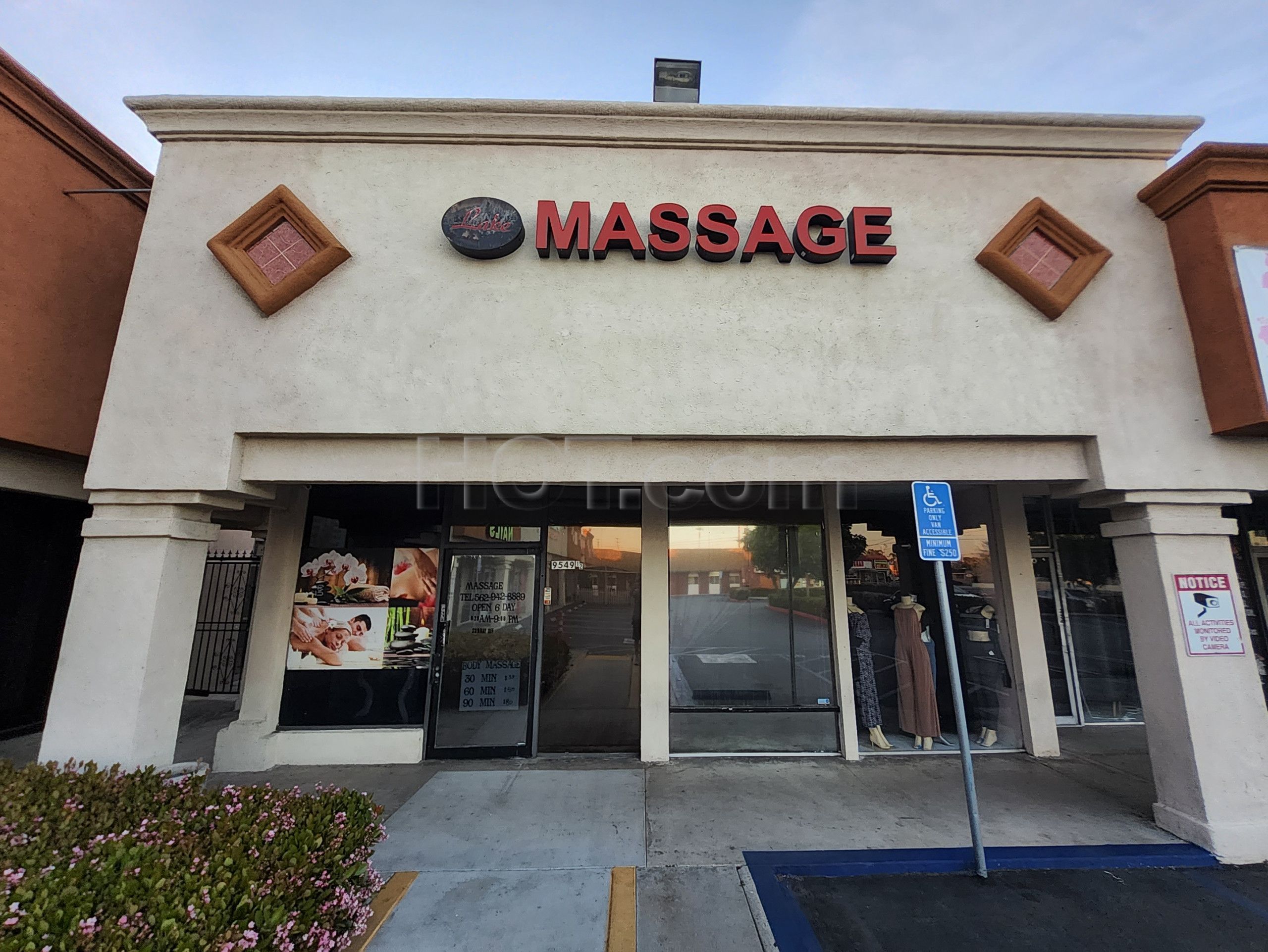 Pico Rivera, California Lake Body Massage