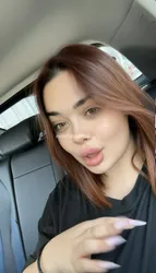 Escorts Manama, Bahrain Mira