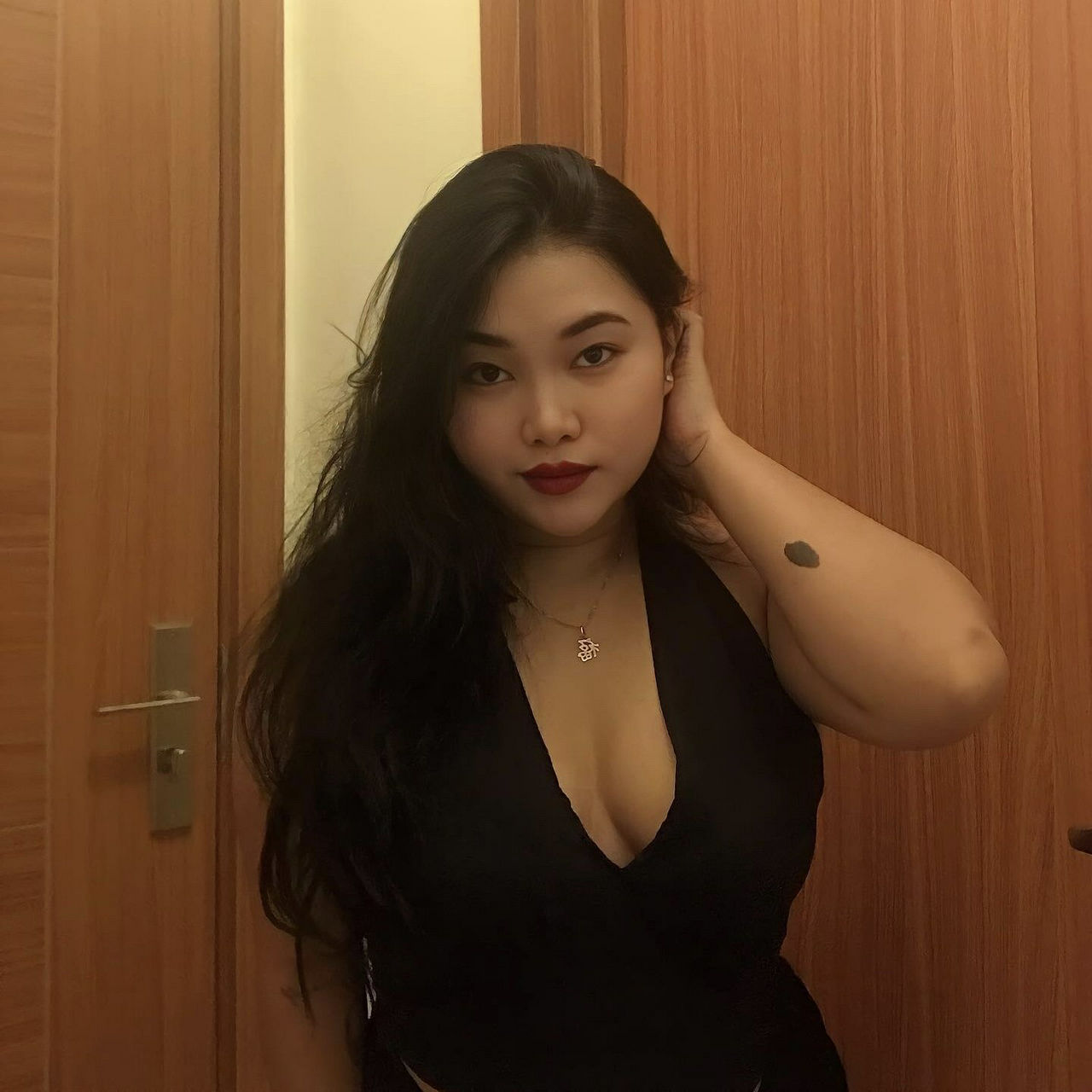 Escorts Cebu City, Philippines Abby Camshow & Contents