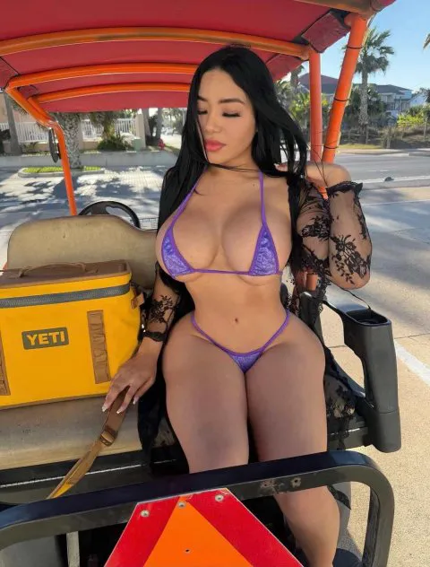 Escorts Orlando, Florida Alicia