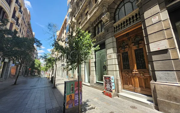 Massage Parlors Madrid, Spain The Lanna Masage