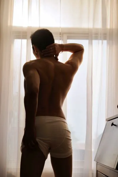 Escorts Montreal, Quebec HandsomeDexter