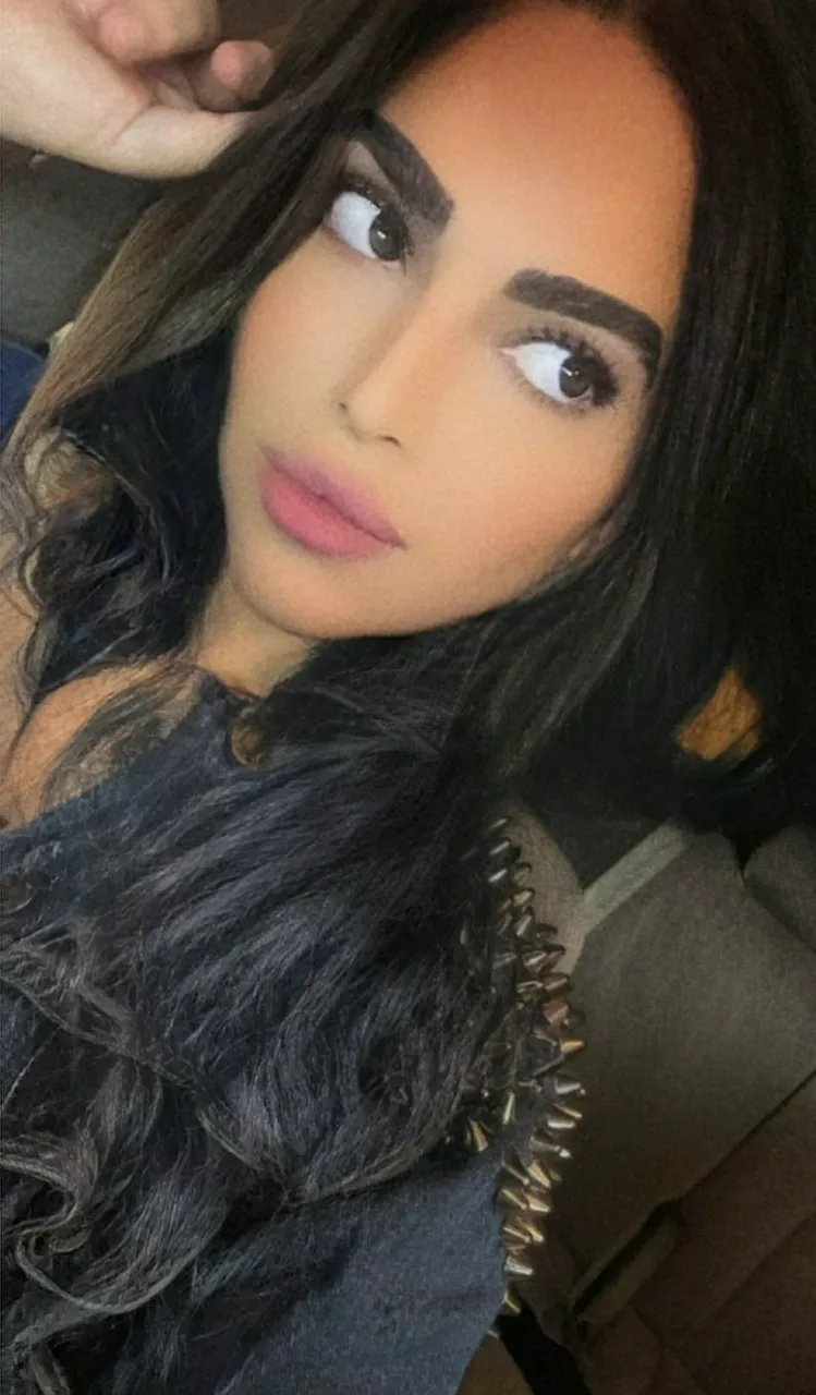 Escorts Dubai, United Arab Emirates Moha Xxl