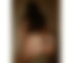 Escorts London, England LAURA TRANSGENDER SEXY CURVES BIG ASS AVAILABLE