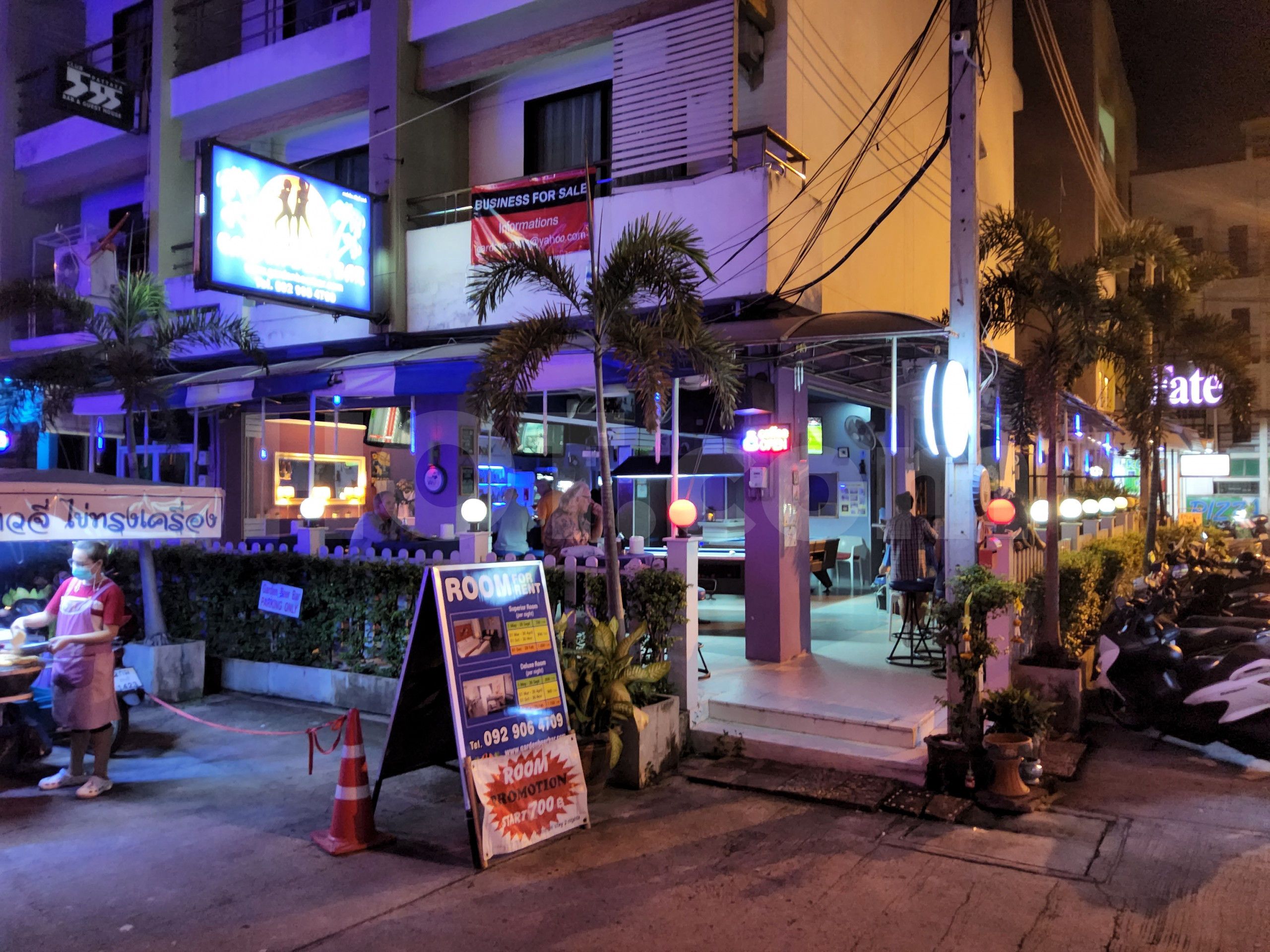 Ban Phatthaya Tai, Thailand Garden Beer Bar