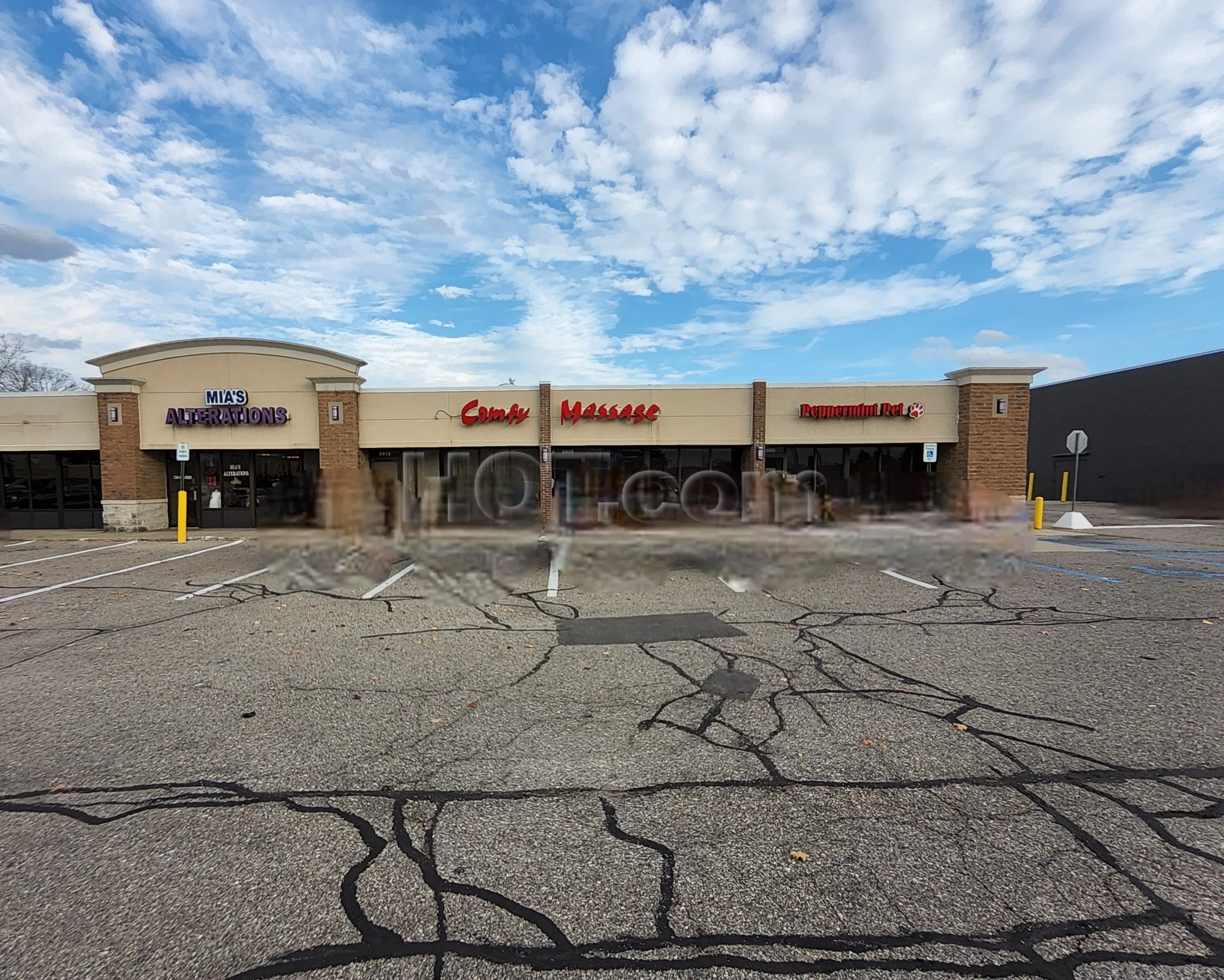 Canton, Michigan Comfy Massage