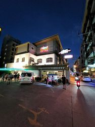 Bordello / Brothel Bar / Brothels - Prive / Go Go Bar Pattaya, Thailand Honey 1 Body Massage