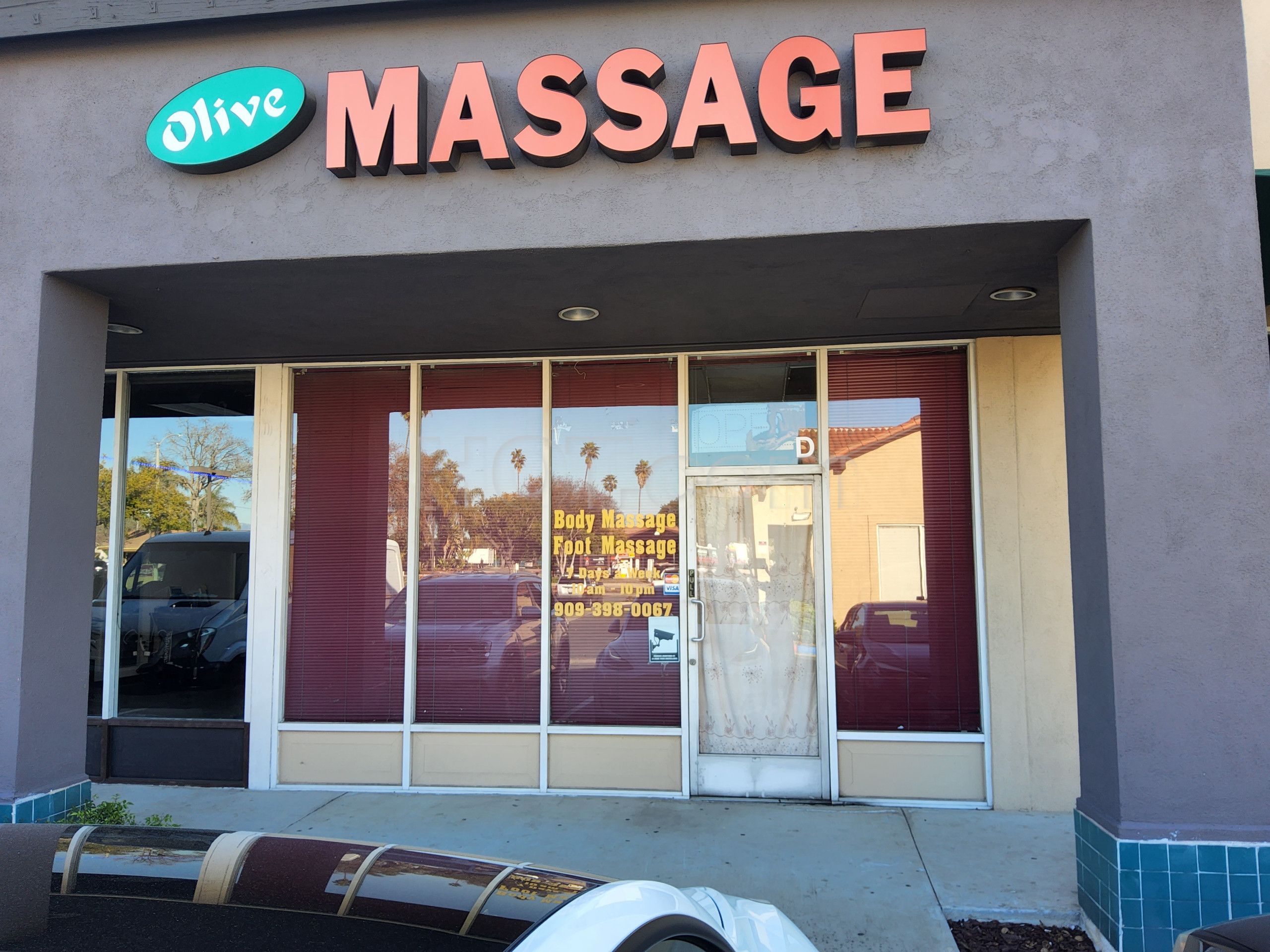 Claremont, California Olive Massage