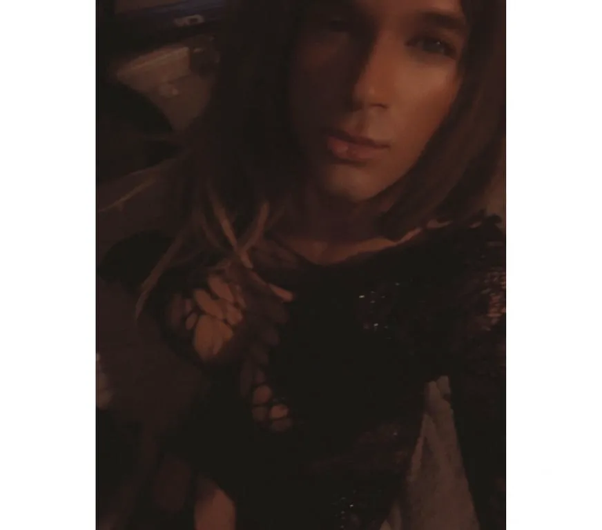 Escorts Wallingford, England SEXY CROSSDRESSER AND GAY MALE INCALL OXFORDSHIRE NOW
