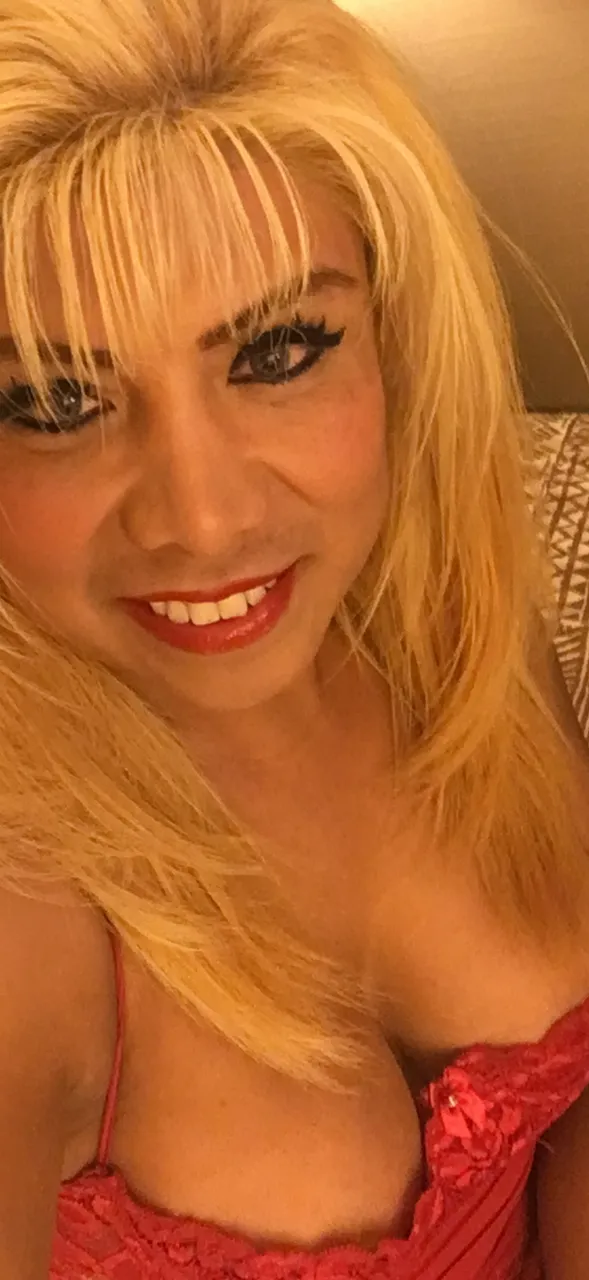 Escorts Temecula, California AV. for OUTCALLS