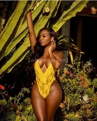 Escorts Miami, Florida Mesmerizing Melanie! No rush appts!