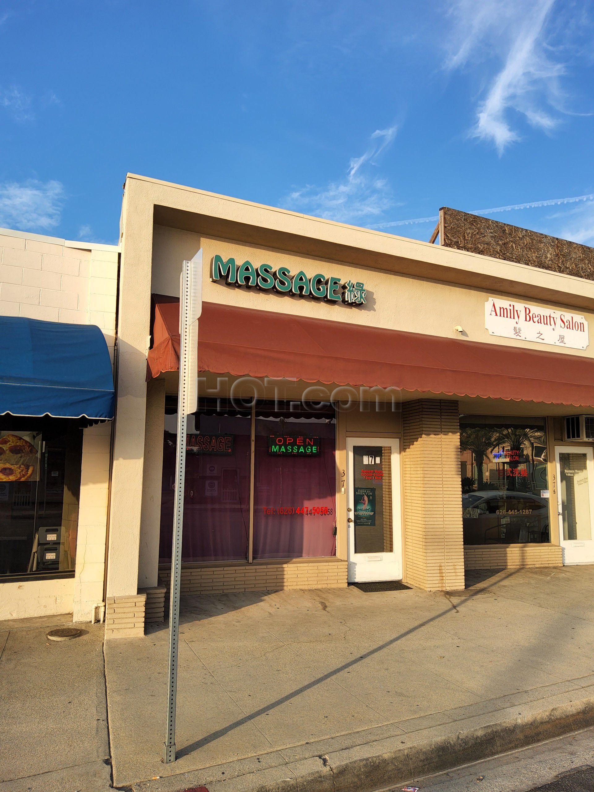 Northridge, California Lucky Beauty Spa