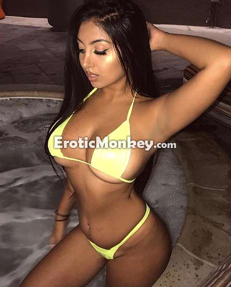 Escorts Minneapolis, Minnesota Priya