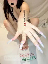 Escorts Cambridge, Ontario Backdoor Becky