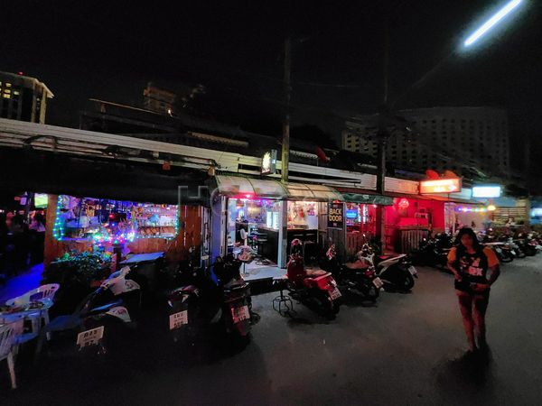 Beer Bar / Go-Go Bar Chiang Mai, Thailand Sun Shine Bar