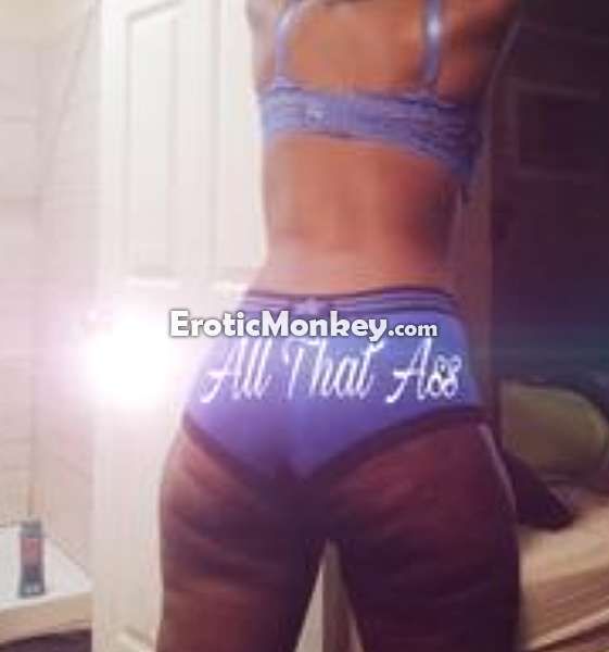 Escorts Hattiesburg, Mississippi Rhi Rhi Bomb
