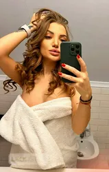 Escorts Brampton, Ontario LorySkye