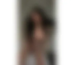 Escorts Glasgow, Scotland 🟪🌙🟨ALLURING ADORA. MILF TS fine lingerie