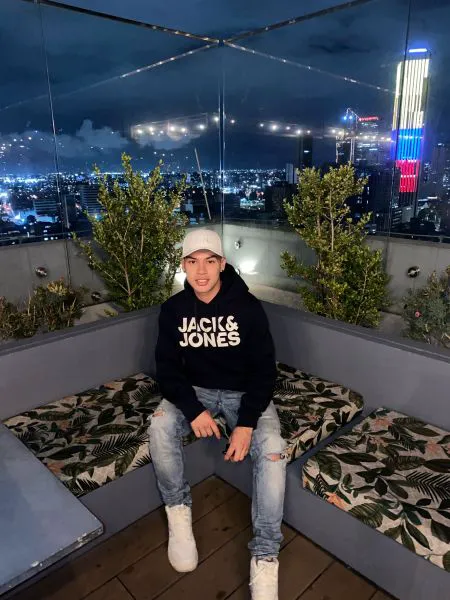 Escorts Barcelona, Spain LatinboyJP